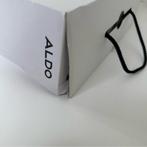 Aldo huglag white sandals heels size 8.5 - Picture 15 of 16